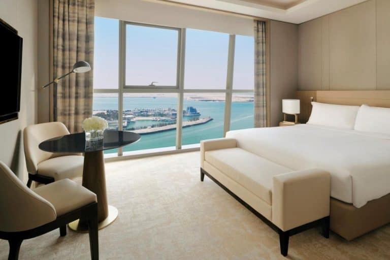 InterContinental Residences Abu Dhabi,